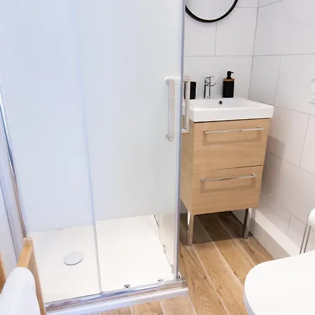 Joli Climatise 'alma 4' - Coeur De - Wifi Fibre - Netflix דירה בזייה